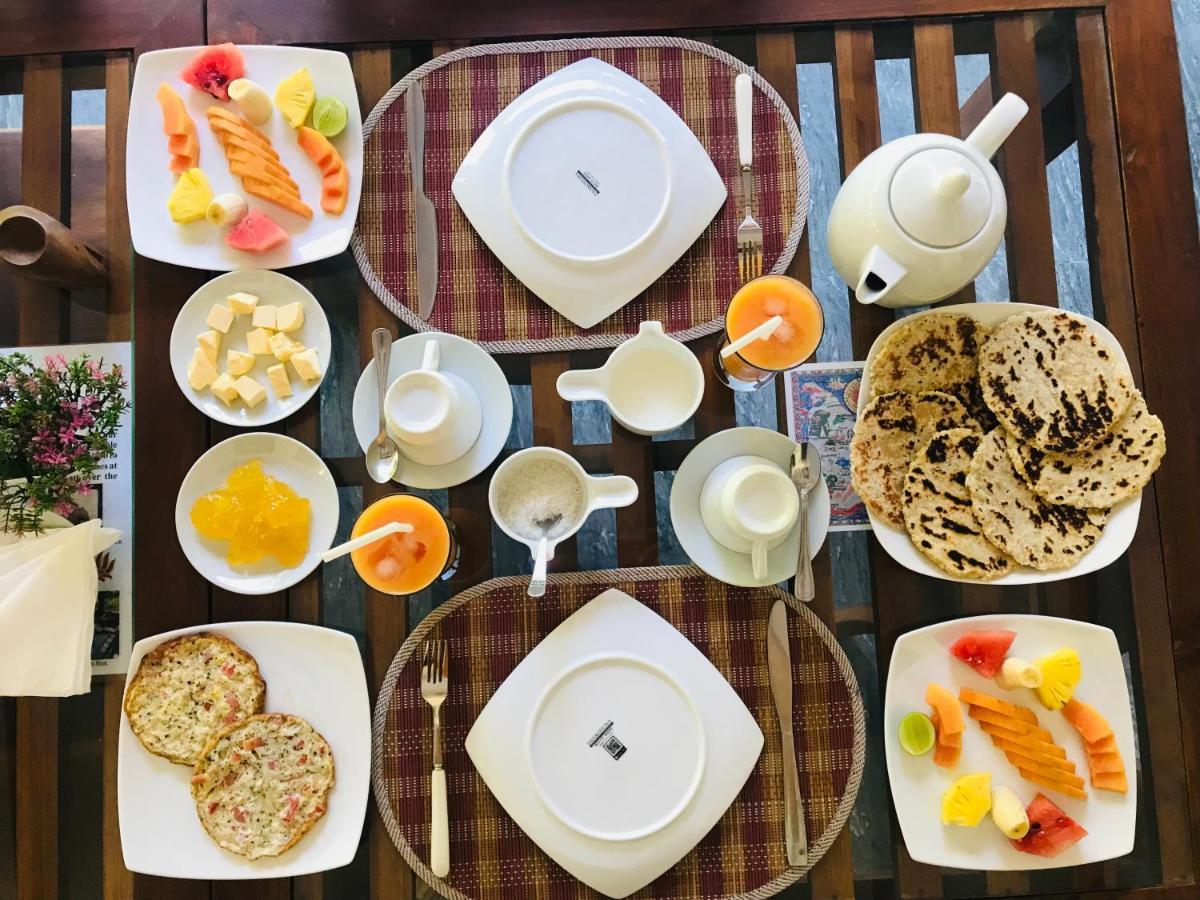Wijesiri Family Guest House Сигирия Экстерьер фото